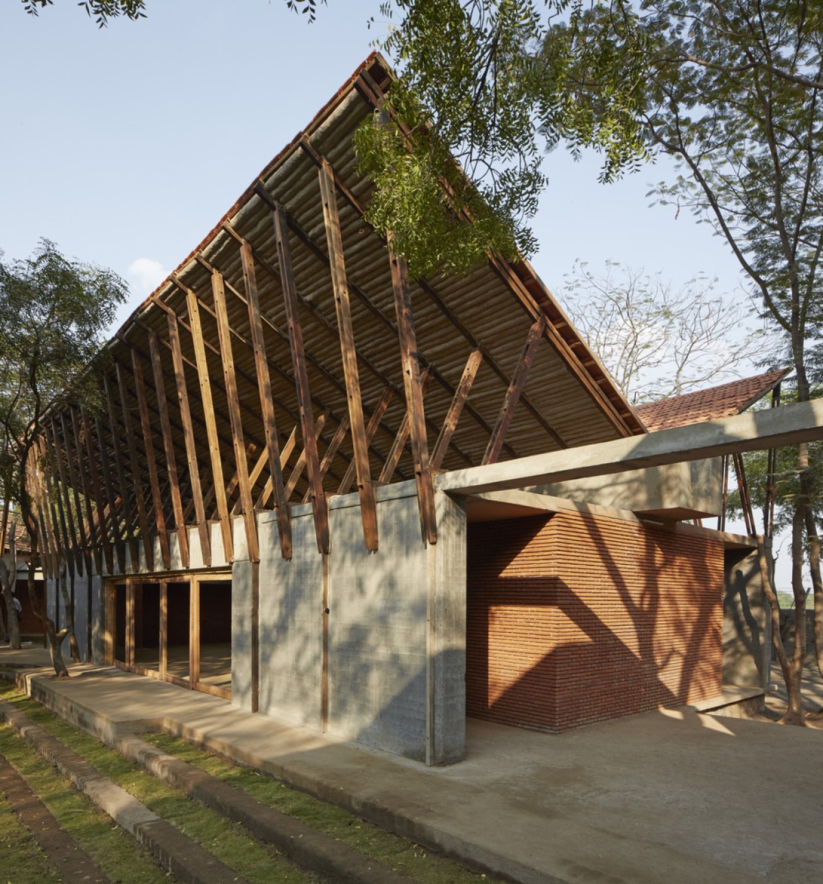 Jetavan Spiritual Center by Sameep Padora & Associates