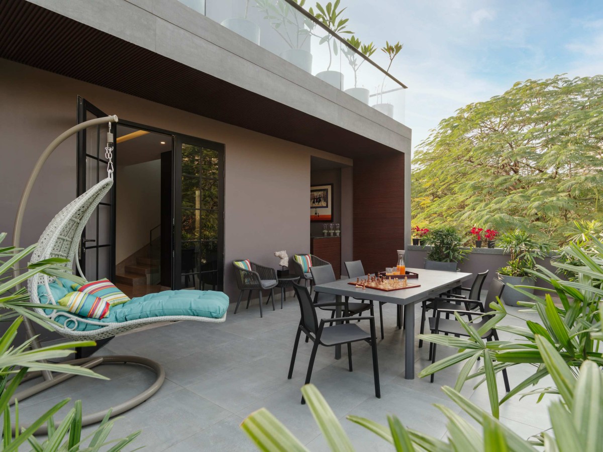 Terrace Seating of The Villa Artis by Manmeet Ahuja