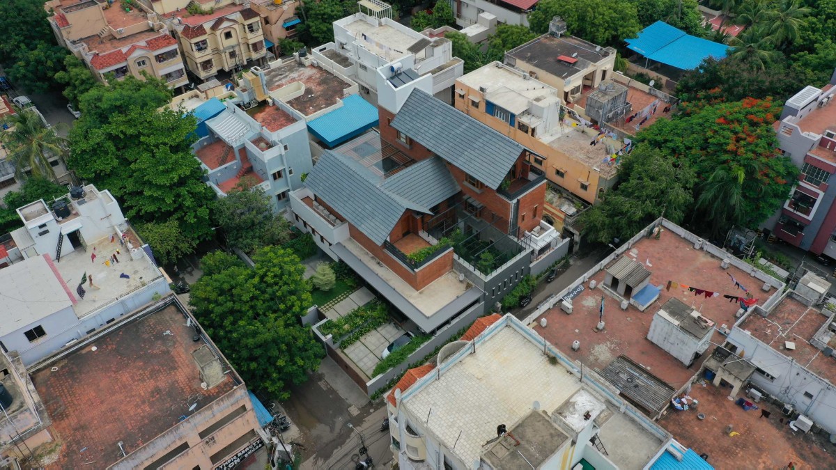 Aerial view of Open Living by Deearth Architects