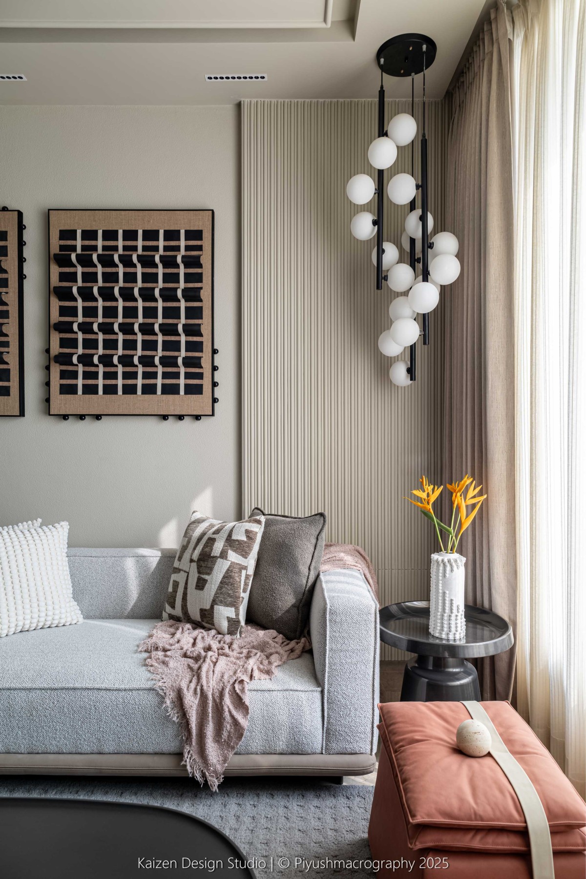 Living room of Calmness by Kaizen Interior Design Studio