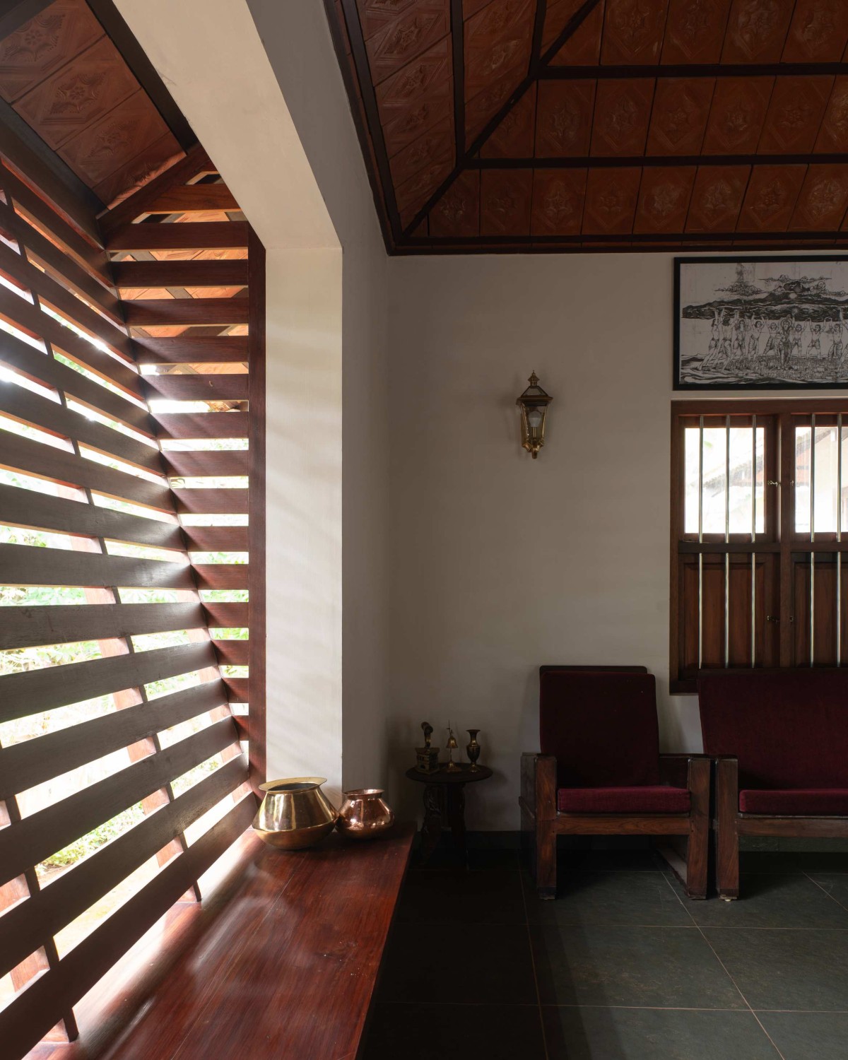 Bay window of Kaloor Residence by VSP Architects