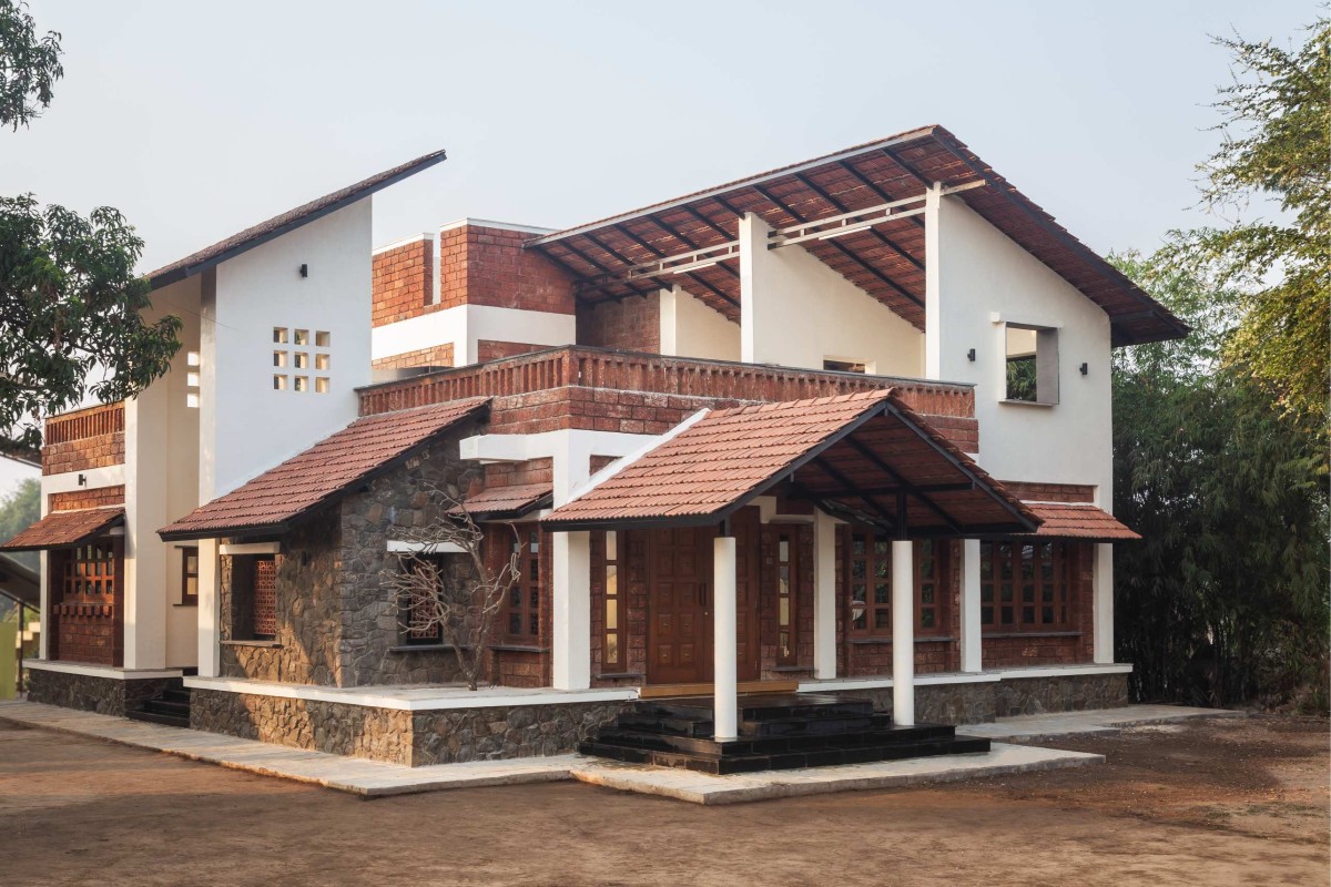 Exterior view of Suryangan - The Courtyard House by Suyash Mankame Design Studio