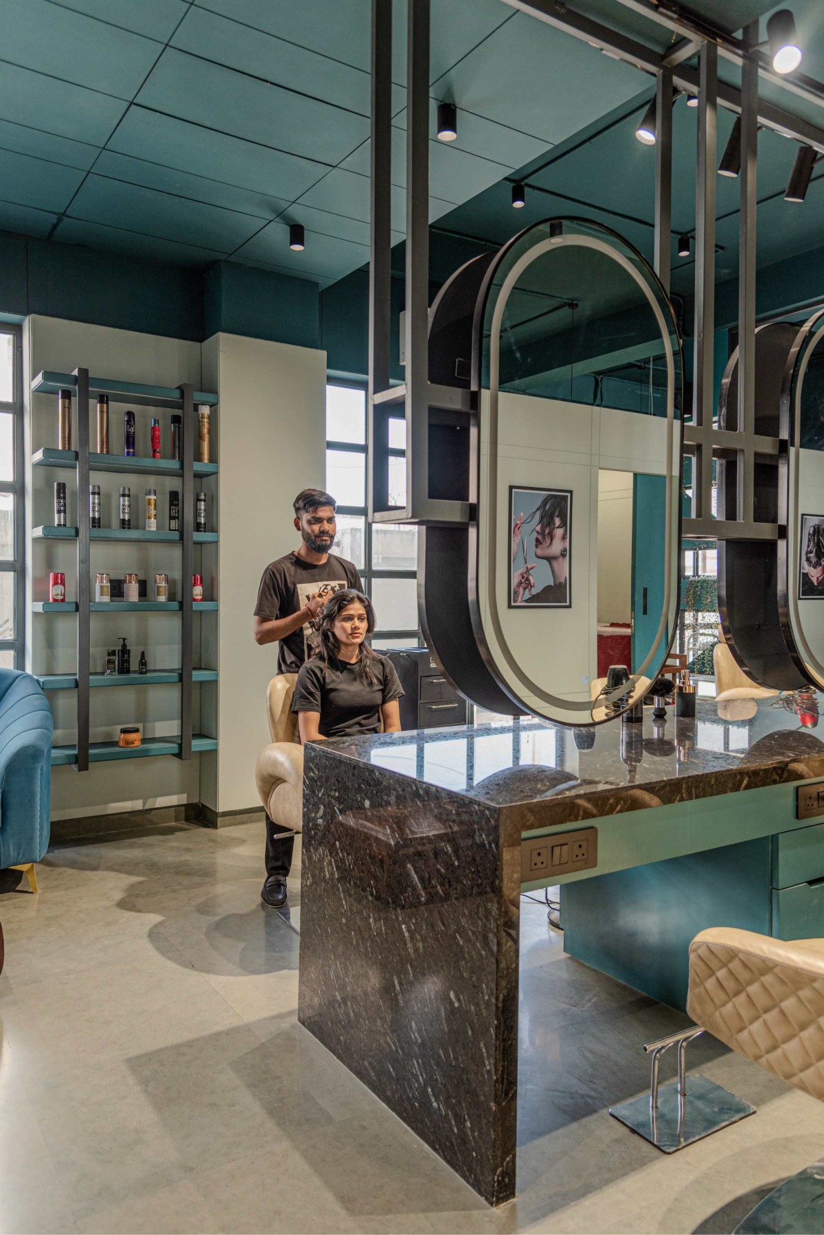 Styling Station of Allure Salon by Sawai Design Studio