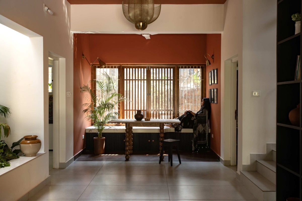 Dining of Kanjirakol House by Space Narratives