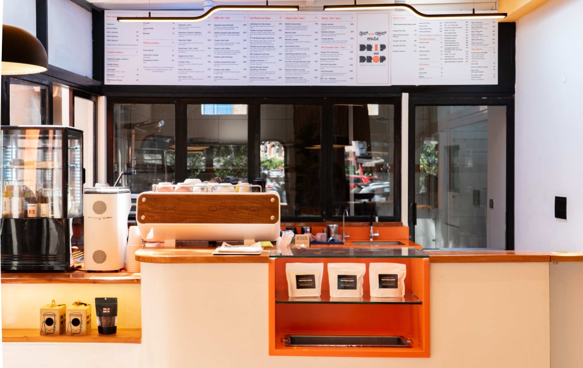 Brewing station of Drip And Drop by Inari Atelier