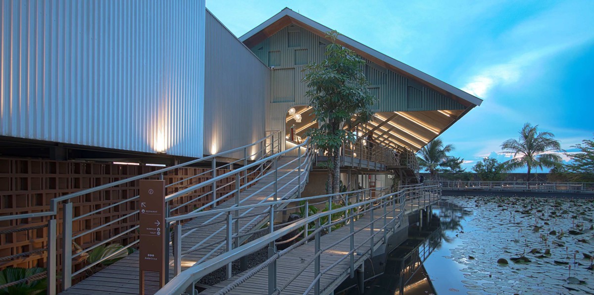 Dusk light exterior view of PADI Rest Area by MIV Architects