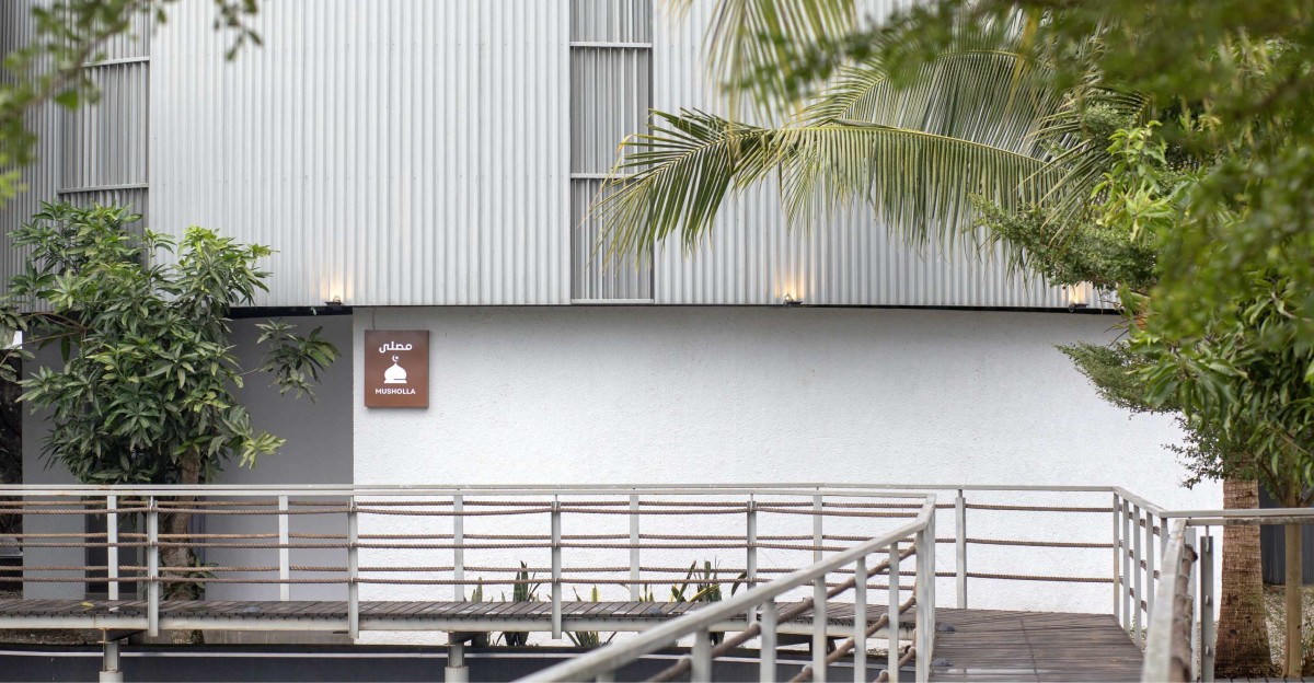 Passage to Mosque of PADI Rest Area by MIV Architects
