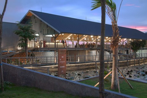 PADI Rest Area by MIV Architects
