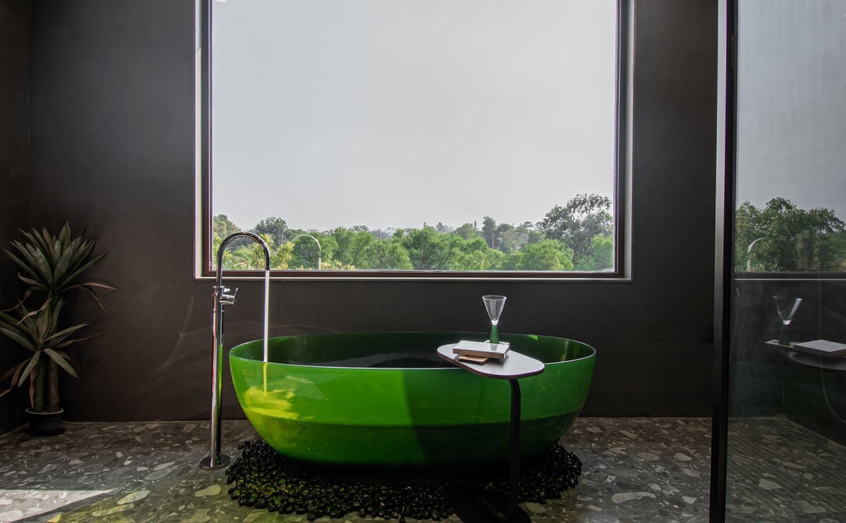 Bathroom of J.P. House by Utsav Patel Architects