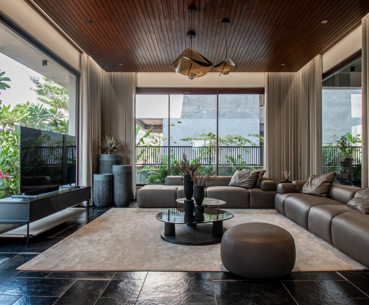 Formal living room of J.P. House by Utsav Patel Architects