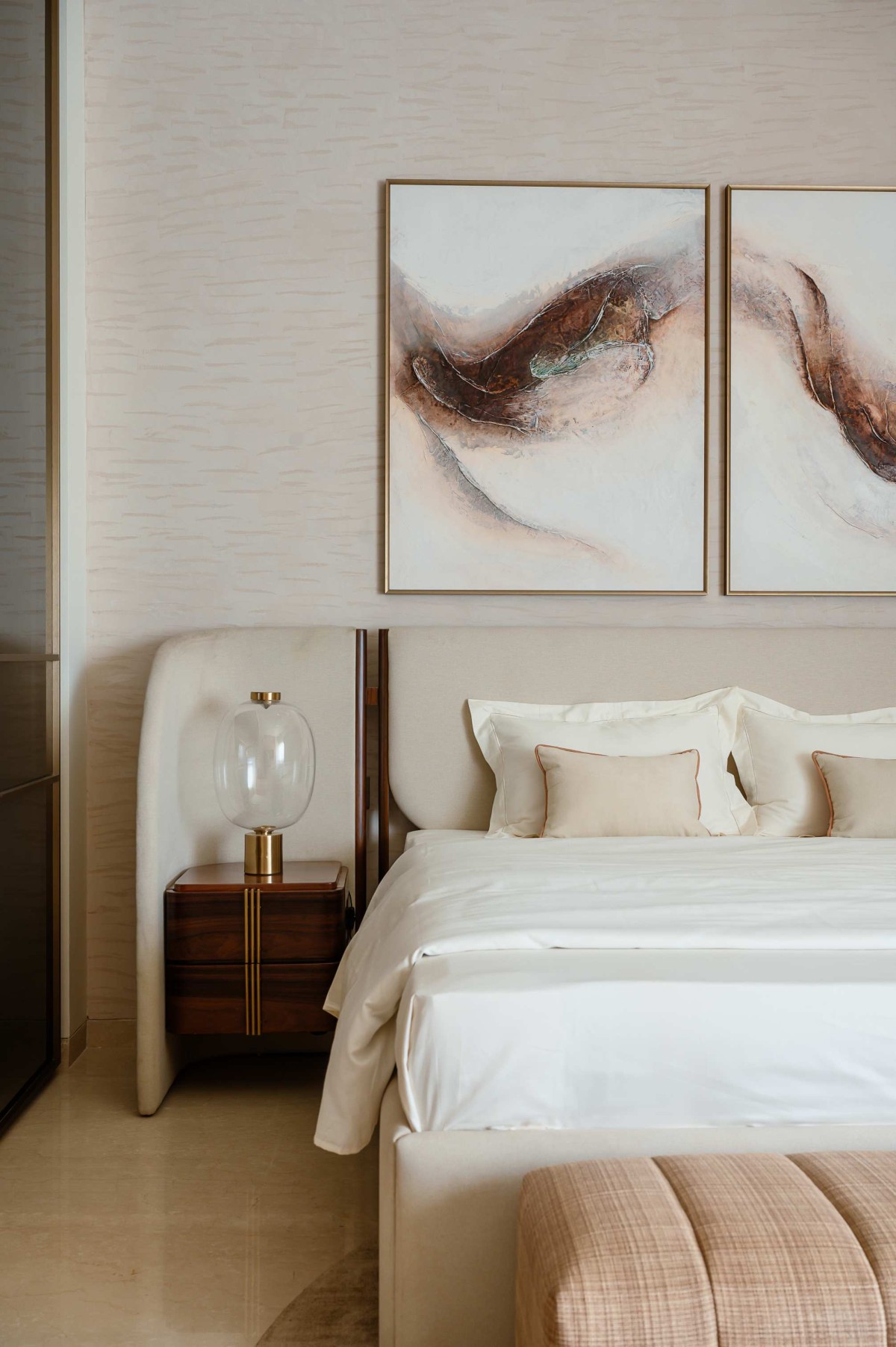 Ground Floor Master Bedroom of Swarnabhoomi Villa by Art of Space