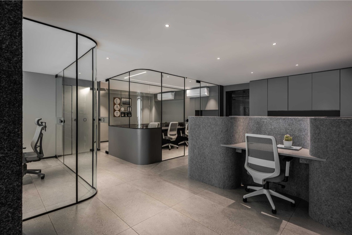 BIG BULL 2.O by The Interior Workshop