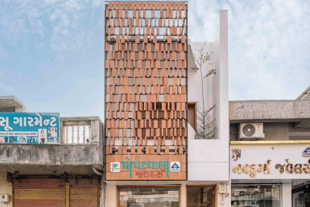 Linear House by The Company Of Design